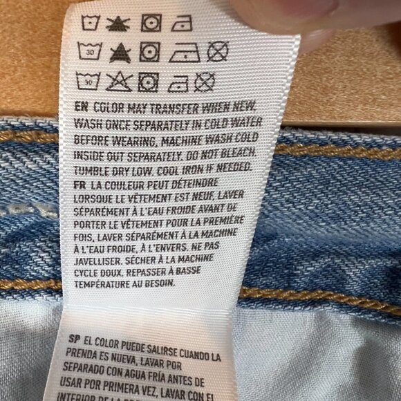 American Eagle Outfitters Shorts SZ 6 Vintage High Rise Distressed Cut Off Vacay - Picture 14 of 15